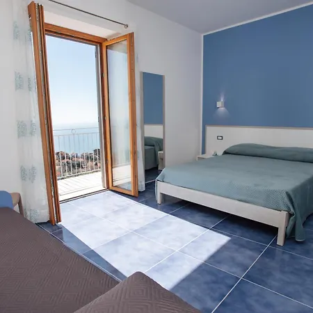 Nel Blu Dipinto Di Blu Agroturismo Pianillo
