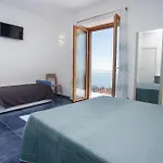 Nel Blu Dipinto Di Blu *
