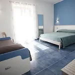 Nel Blu Dipinto Di Blu Pianillo