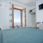 Nel Blu Dipinto Di Blu Pianillo